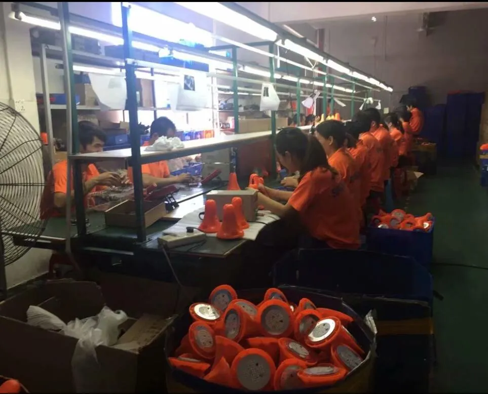 Solar Generator Lighting Home System Kit 52LEDs 11V 12V 10W with Solar Panel USB Lamps