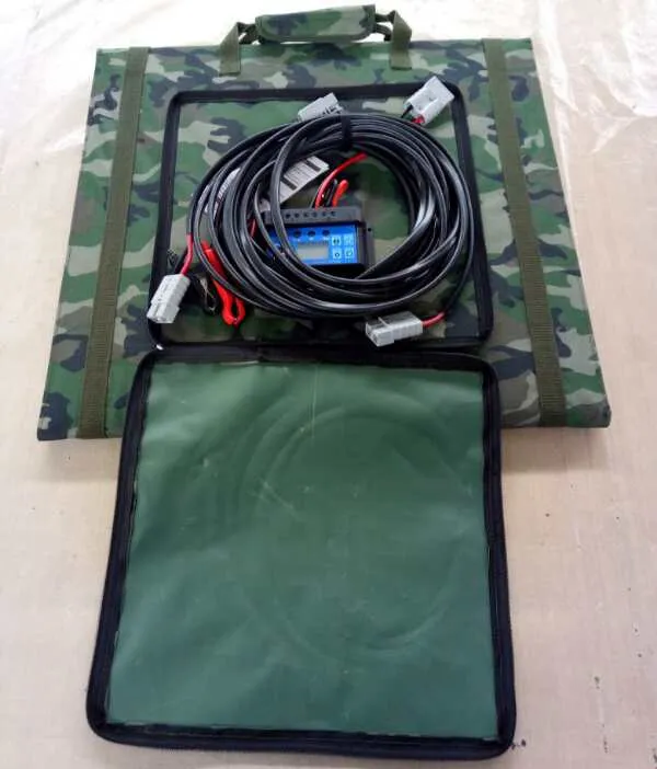 Sunpower Folding Camping Solar Panel for Electric Car Laptop with Extension Cable